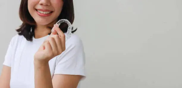 What-to-Expect-When-You-Start-Wearing-a-Clear-Night-Guard NewSmile™ USA