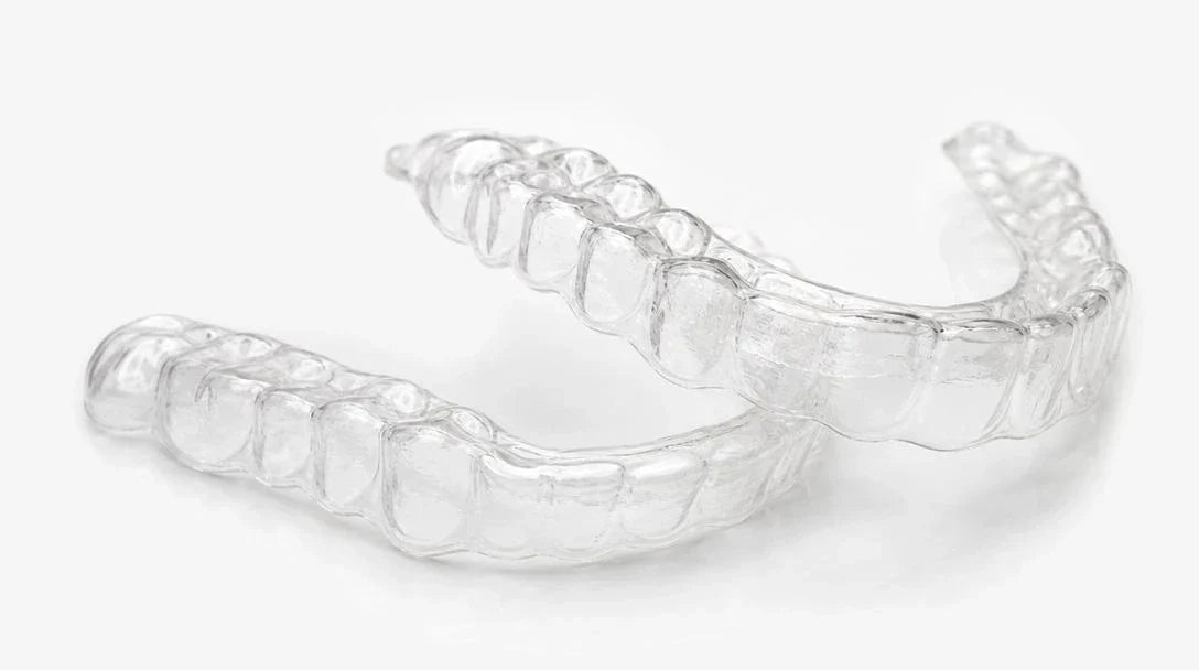 smile direct club Canada alternatives 2026 - custom clear retainer Canada NewSmile
