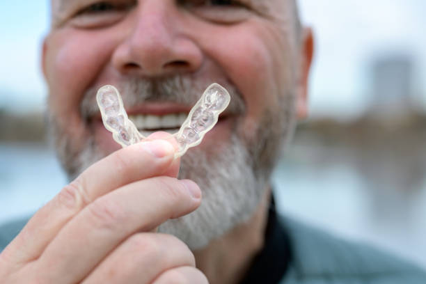 ❄️ Teeth Chattering: Can Retainers Stop It?