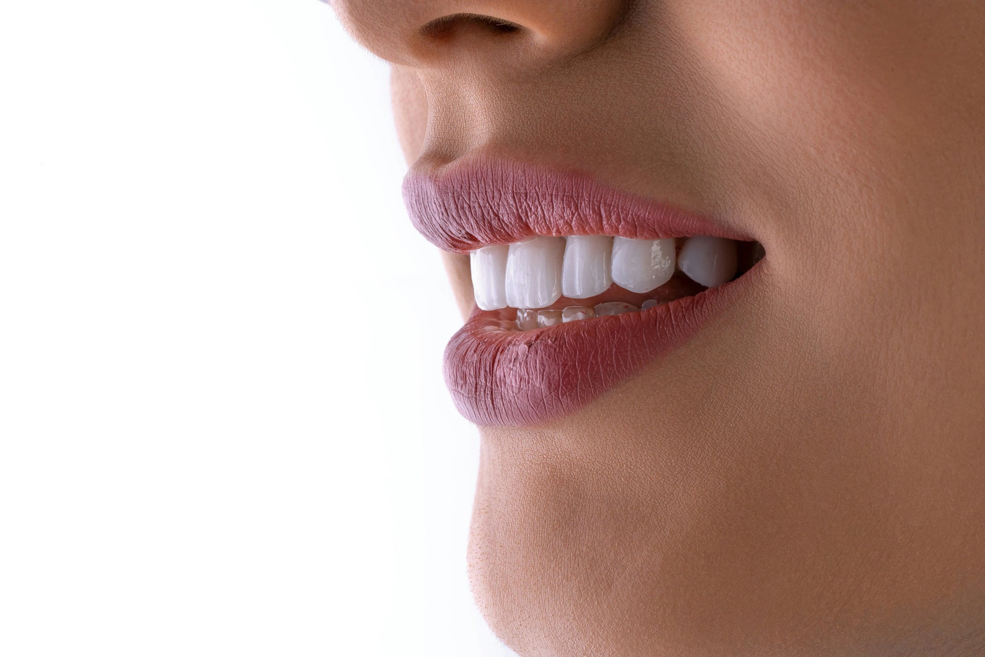 "Unlocking the Secrets of Teeth Whitening Lights: A Modern Revolution in Oral Care"